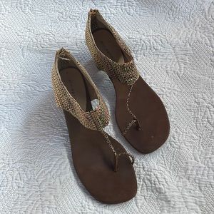 ANN MARINO Brown Rainbow Strap Sandals